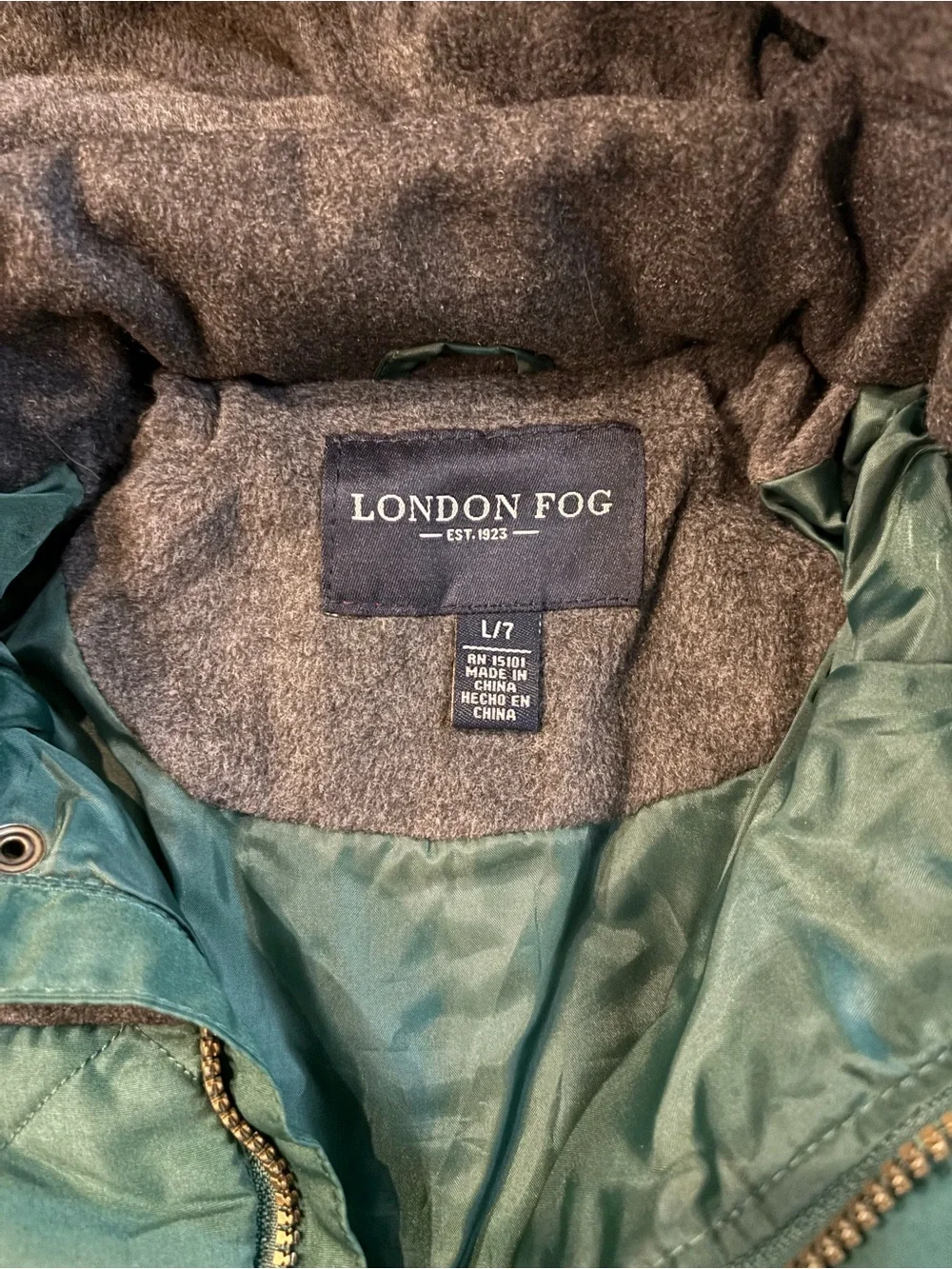 London Fog Quilted Hooded Puffer Jacket in green and Charcoal
